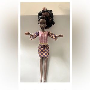 Queens Of Africa Azeezah Doll - Pre-owned - See photos for Condition